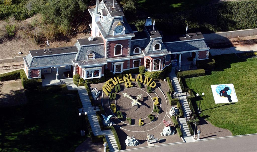 Neverland: парк развлечений Майкла Джексона Neverland: парк развлечений Майкла Джексона